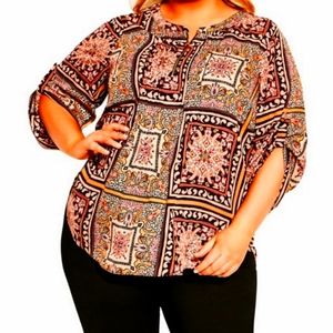 Avenue Women's Plus Size East Pleat Zip Top (Size 18)